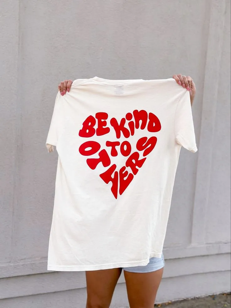 Be kind to others tee